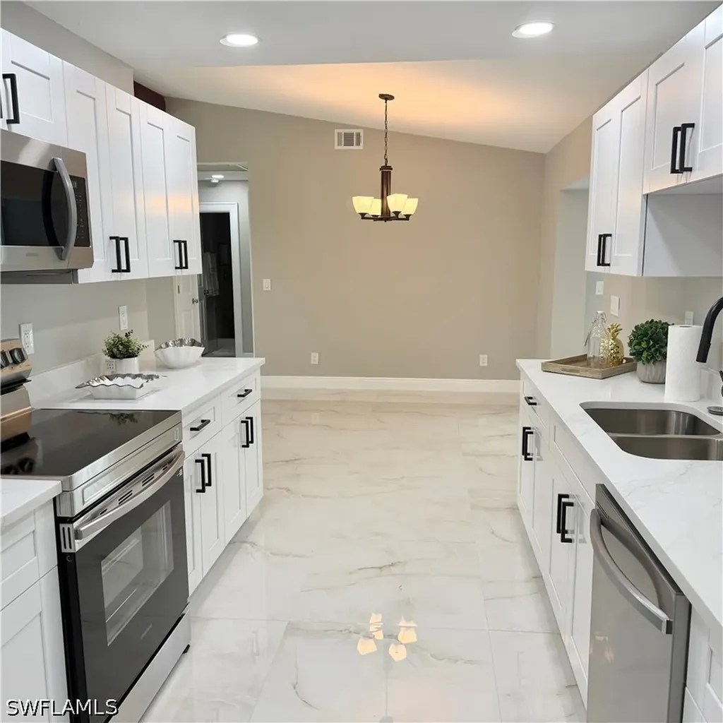 5142 19th Court SW Naples FL 34116