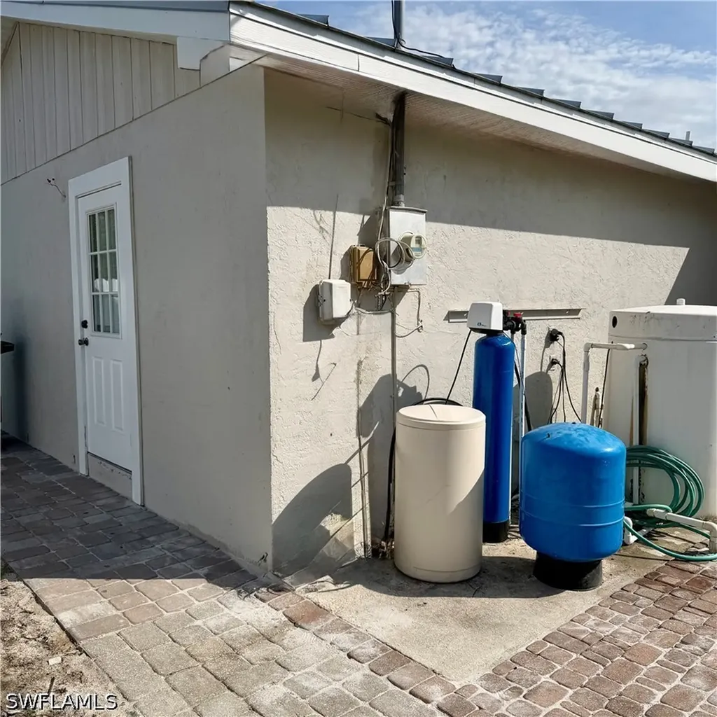 5142 19th Court SW Naples FL 34116