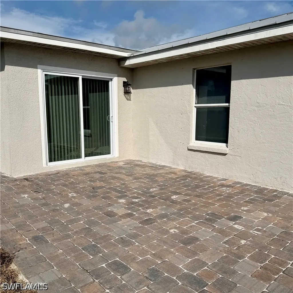 5142 19th Court SW Naples FL 34116