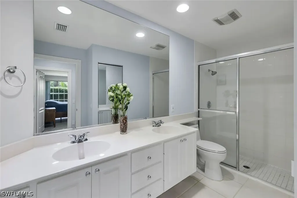 3343 Cayman Lane Naples FL 34119