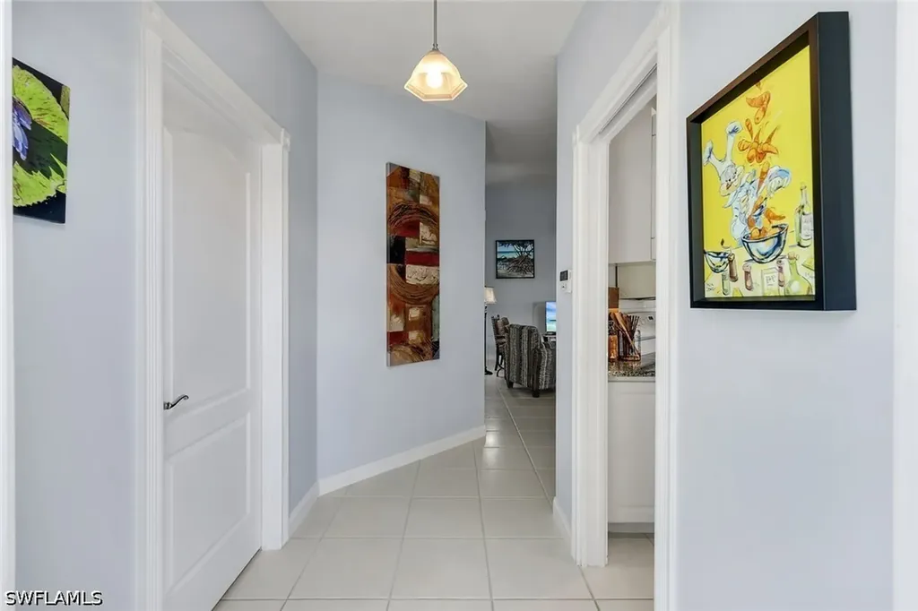 3343 Cayman Lane Naples FL 34119