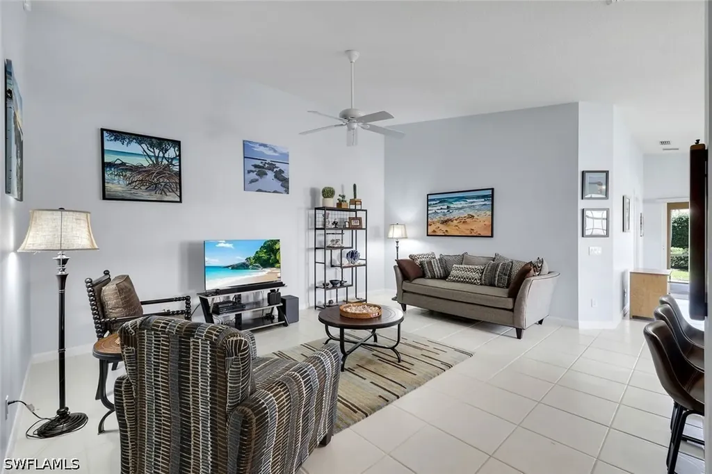 3343 Cayman Lane Naples FL 34119