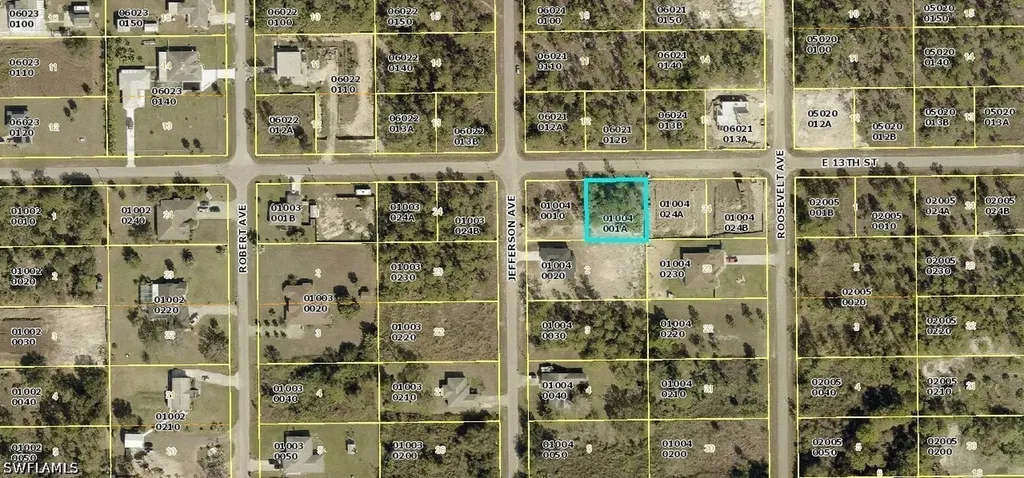 2602 E 13th Street Lehigh Acres FL 33972