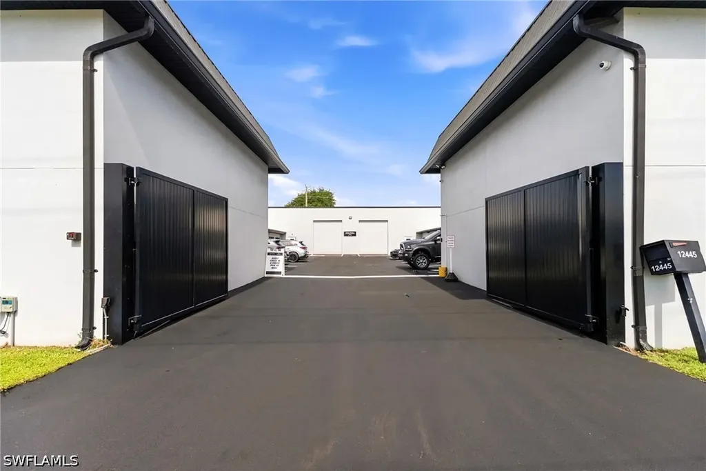 12445 Collier Boulevard Naples FL 34116