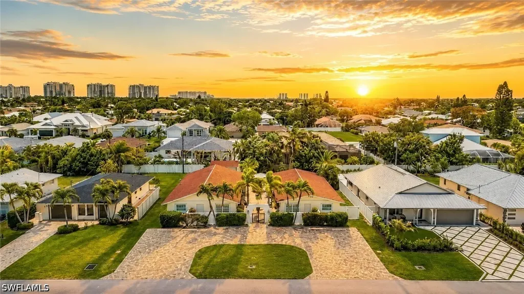 Naples FL, 559 105TH Avenue N