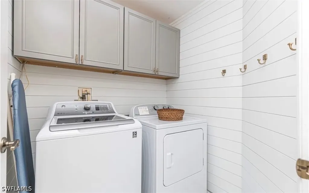 24821 Lakemont Cove Lane Bonita Springs FL 34134
