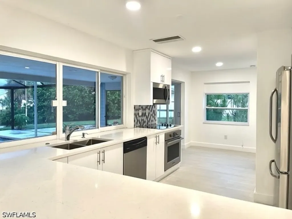 1772 Inlet North Fort Myers FL 33903
