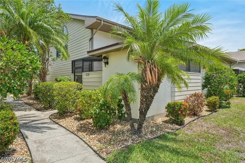 13345 Broadhurst Loop Fort Myers FL 33919