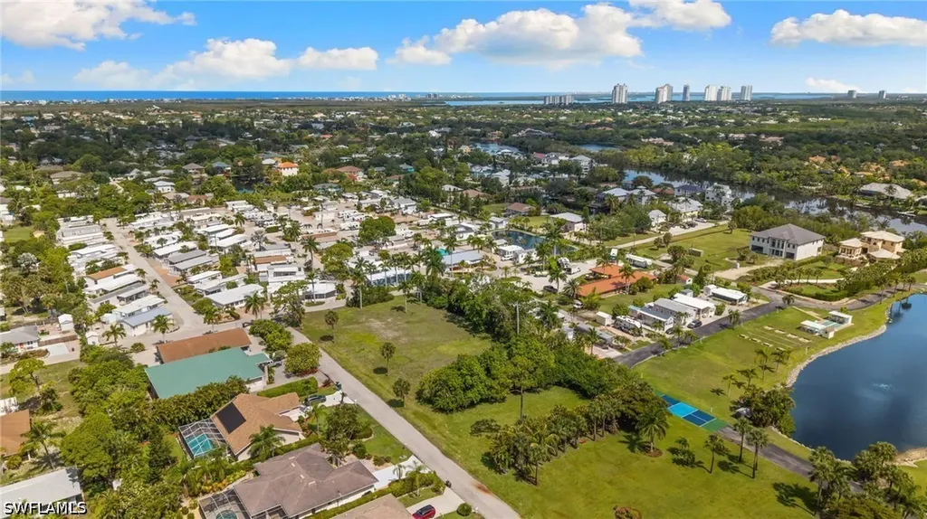 3116 Pine Tree Drive Bonita Springs FL 34134