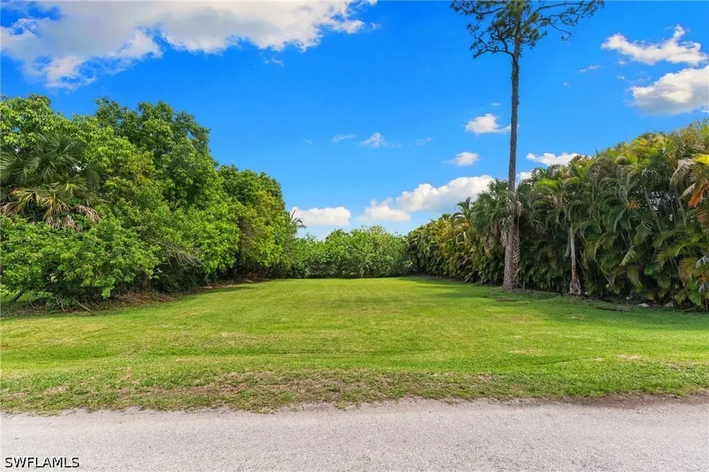 3080 Pine Tree Drive Bonita Springs FL 34134