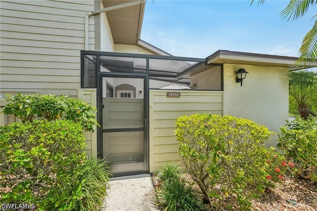 13345 Broadhurst Loop Fort Myers FL 33919