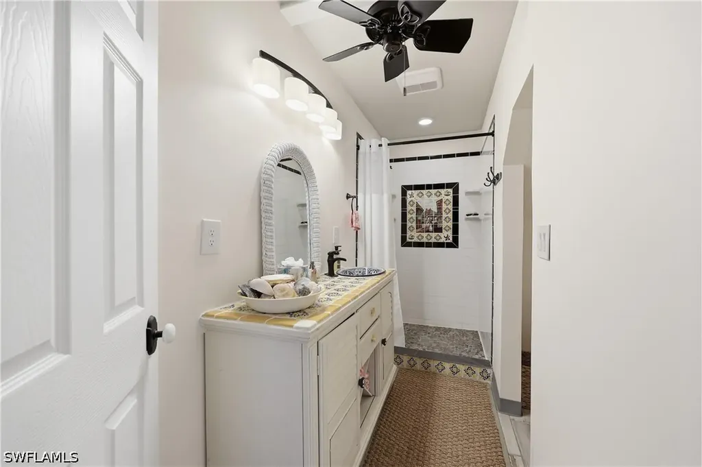 2958 Poplar Street Naples FL 34112