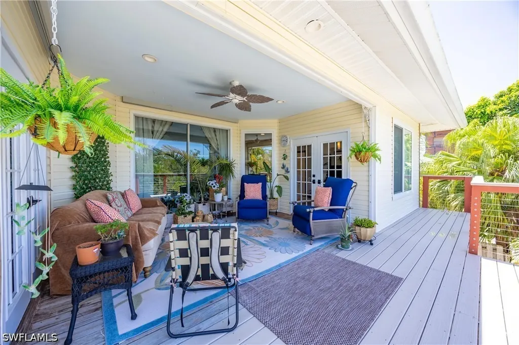 2958 Poplar Street Naples FL 34112