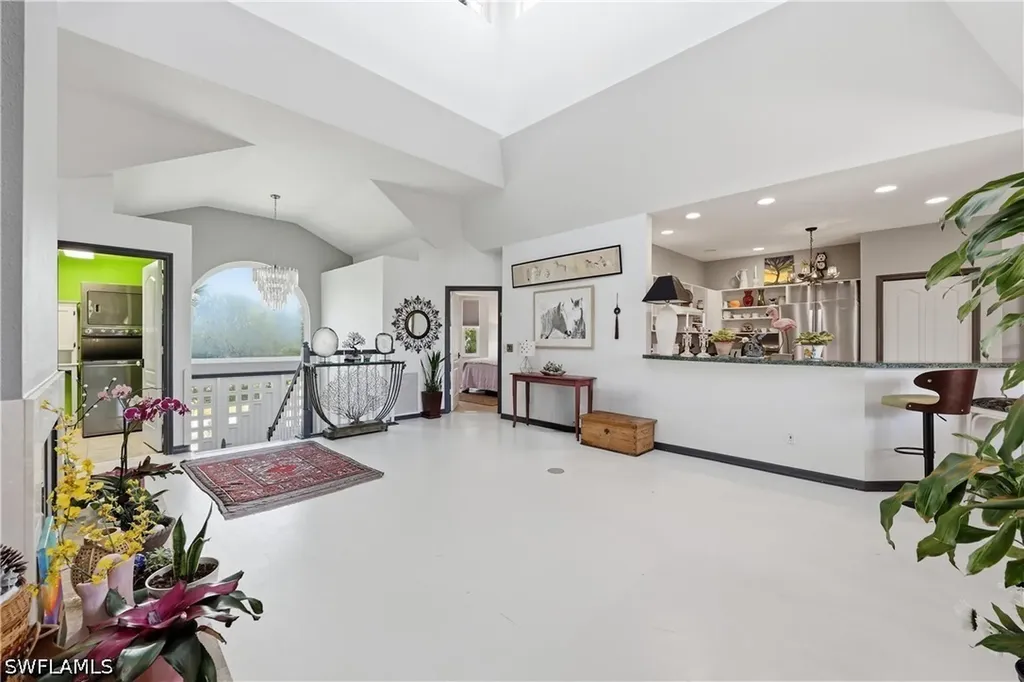 2958 Poplar Street Naples FL 34112