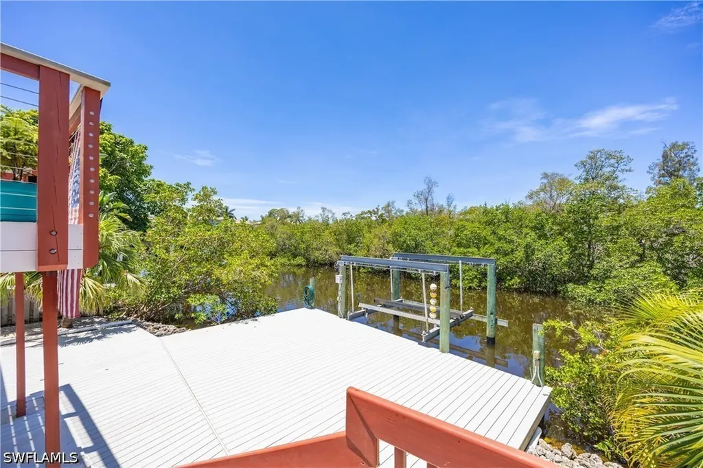 2958 Poplar Street Naples FL 34112