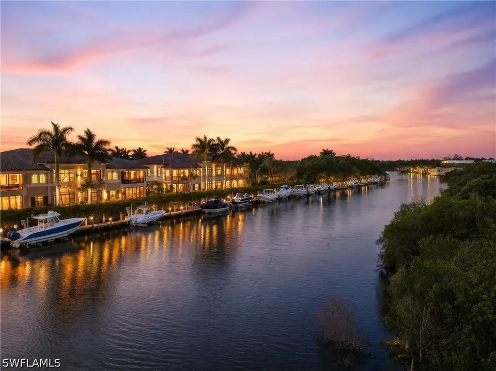 2958 Poplar Street Naples FL 34112