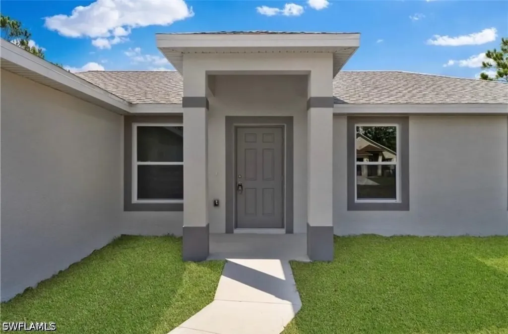 237 Narcissus Avenue S Lehigh Acres FL 33974