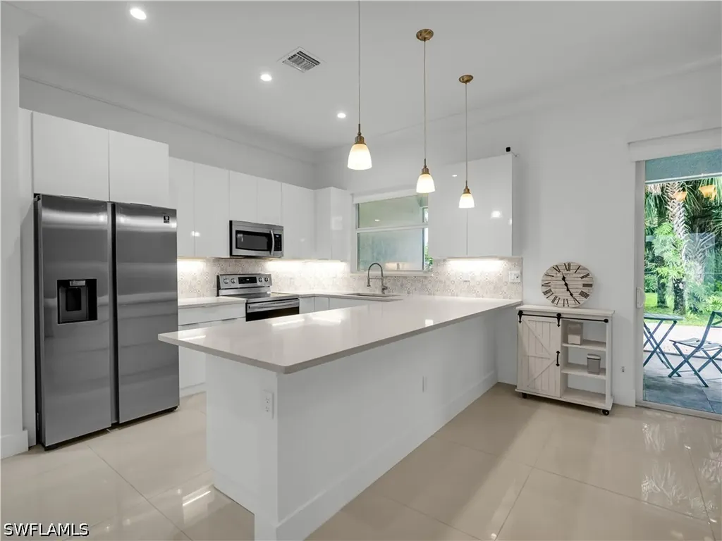 2991 18th Avenue NE Naples FL 34120