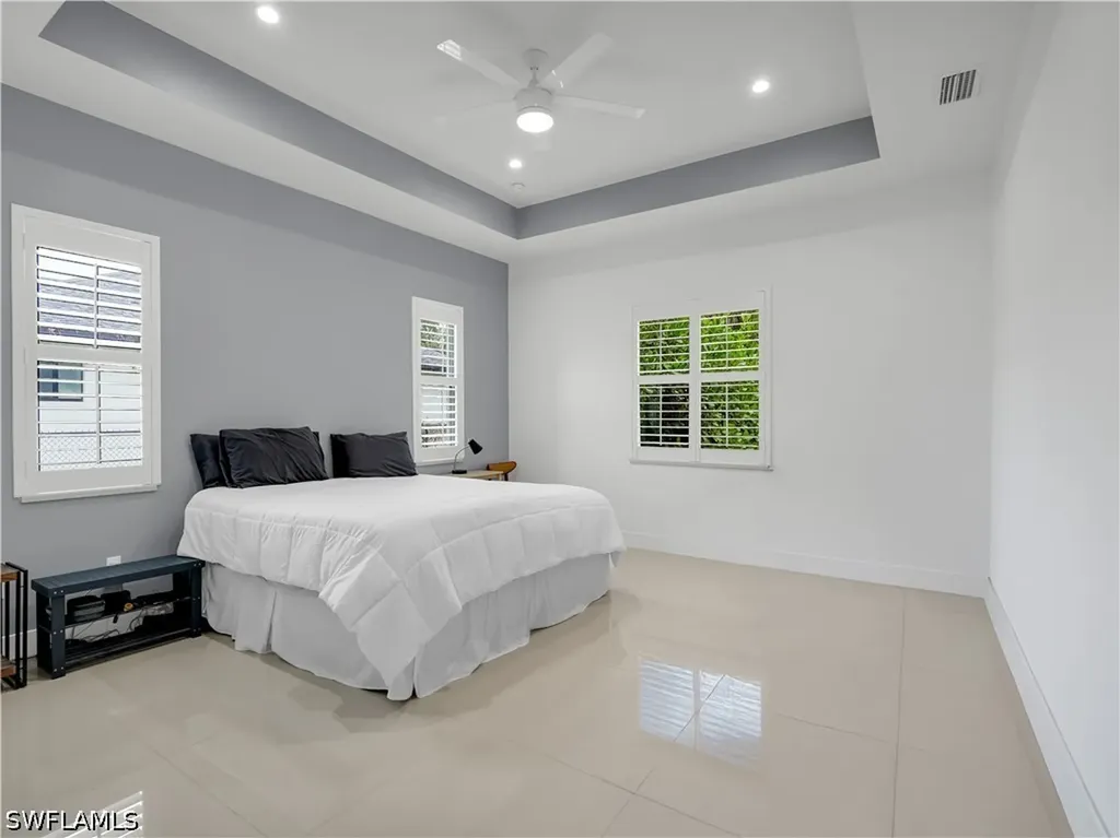 2991 18th Avenue NE Naples FL 34120