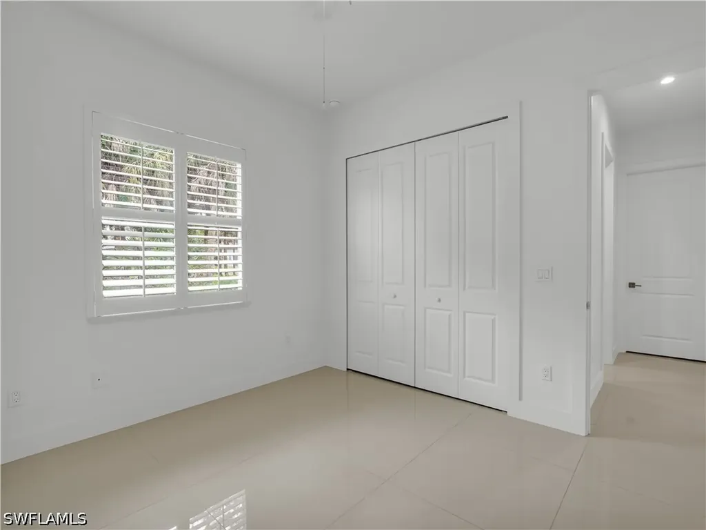 2991 18th Avenue NE Naples FL 34120