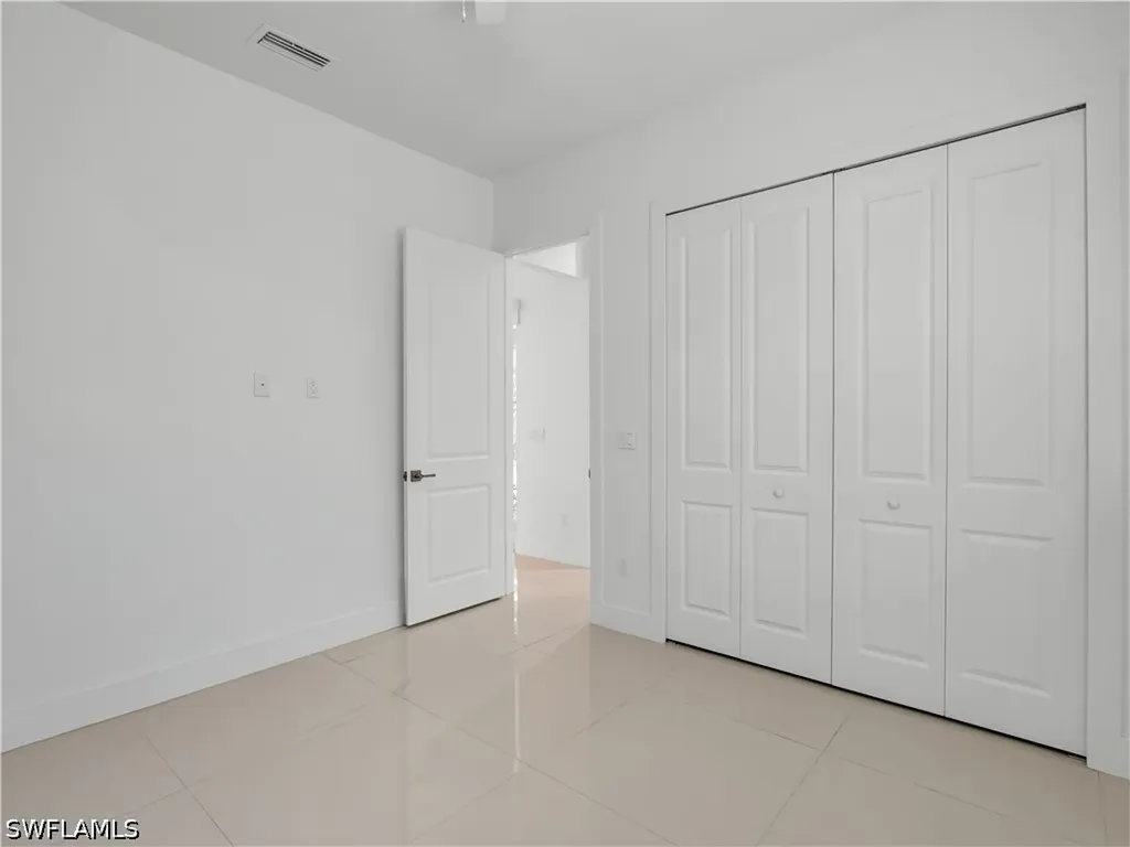 2991 18th Avenue NE Naples FL 34120