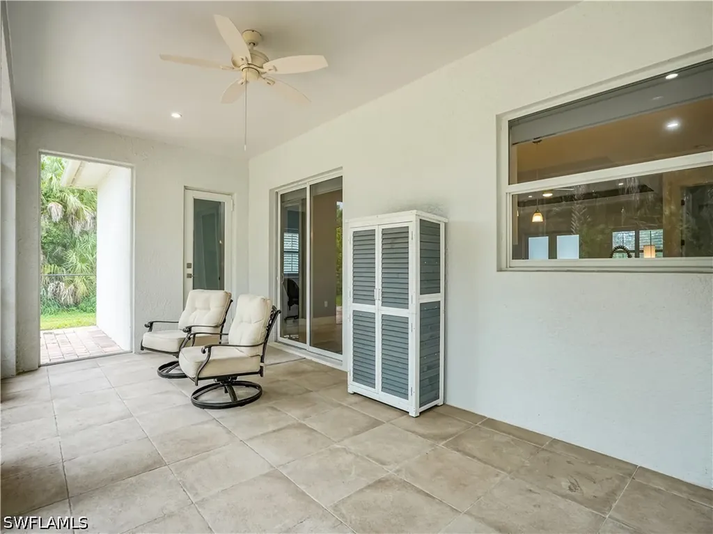 2991 18th Avenue NE Naples FL 34120