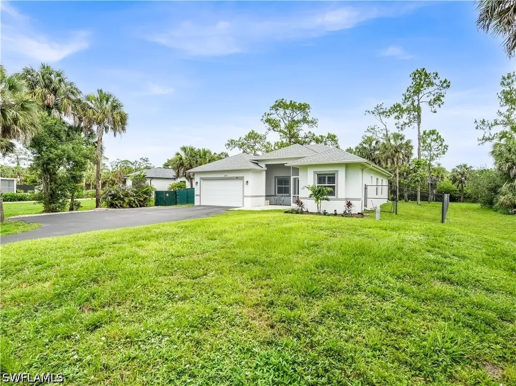 2991 18th Avenue NE Naples FL 34120