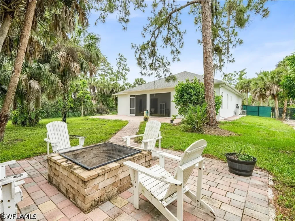 2991 18th Avenue NE Naples FL 34120