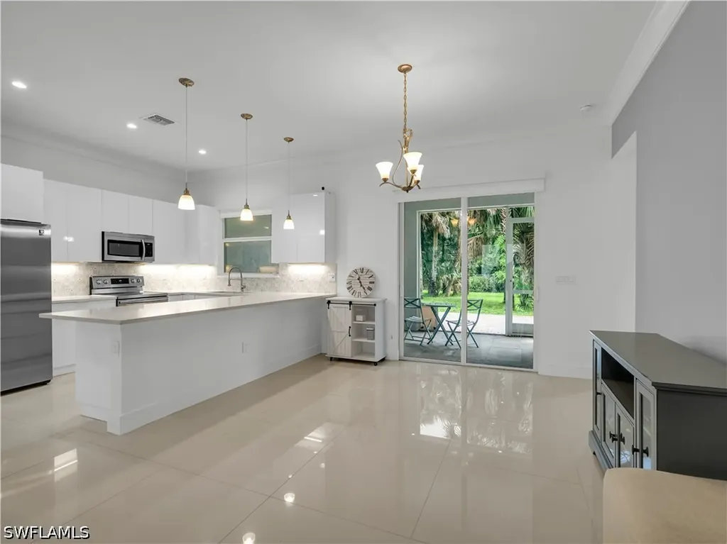 2991 18th Avenue NE Naples FL 34120