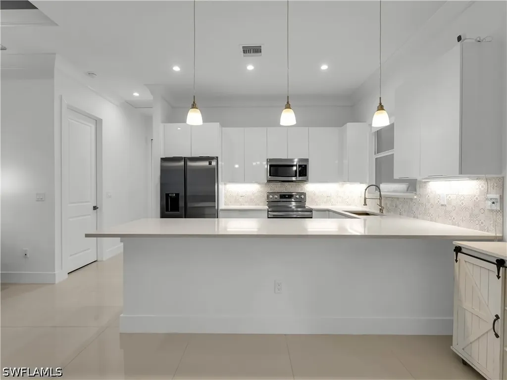 2991 18th Avenue NE Naples FL 34120