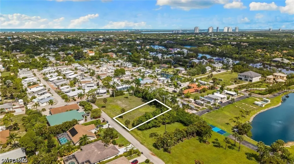 3090 Pine Tree Drive Bonita Springs FL 34134