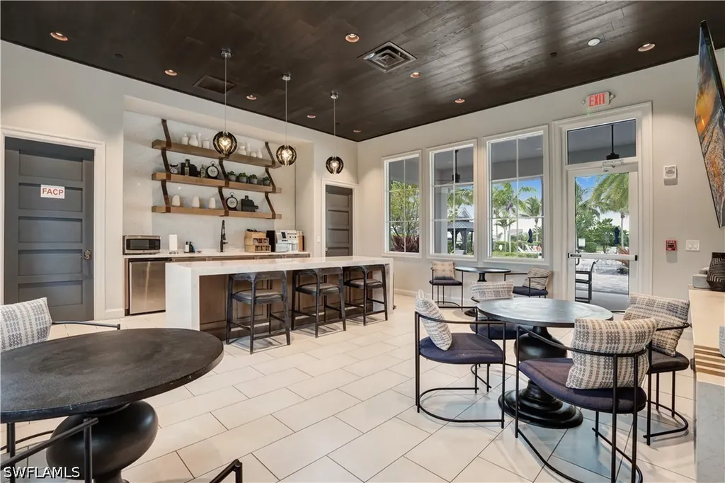 9116 Caicos Way Naples FL 34114