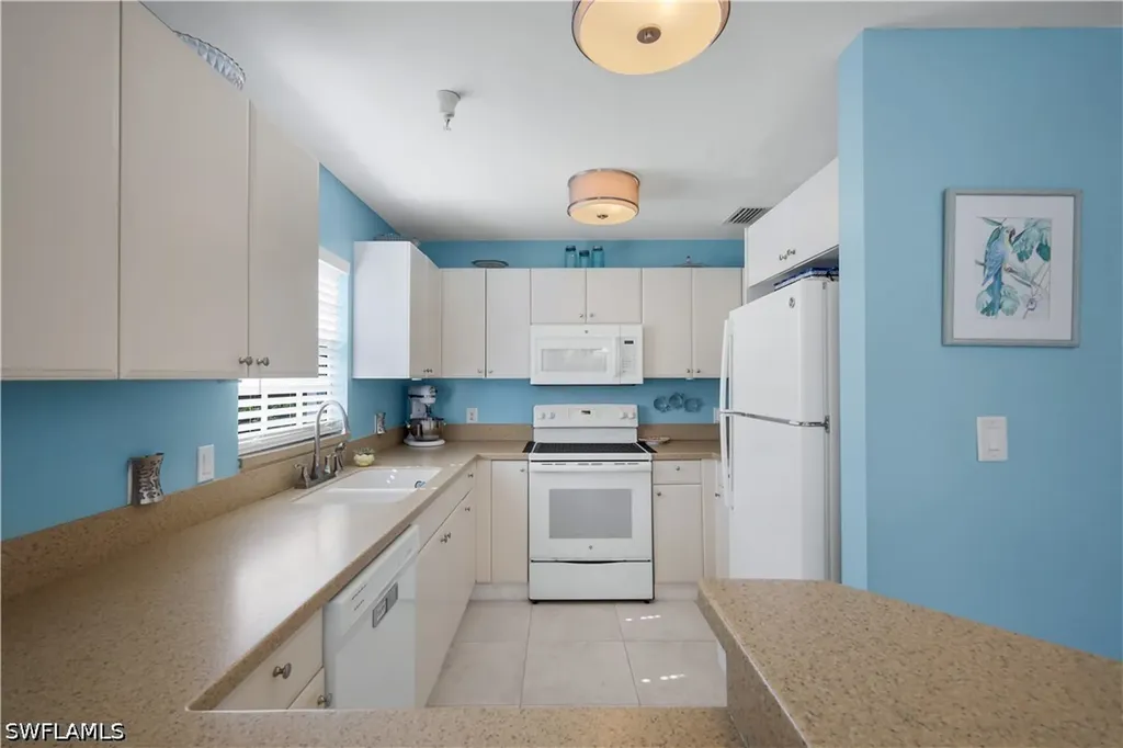 4500 Botanical Place Circle Naples FL 34112