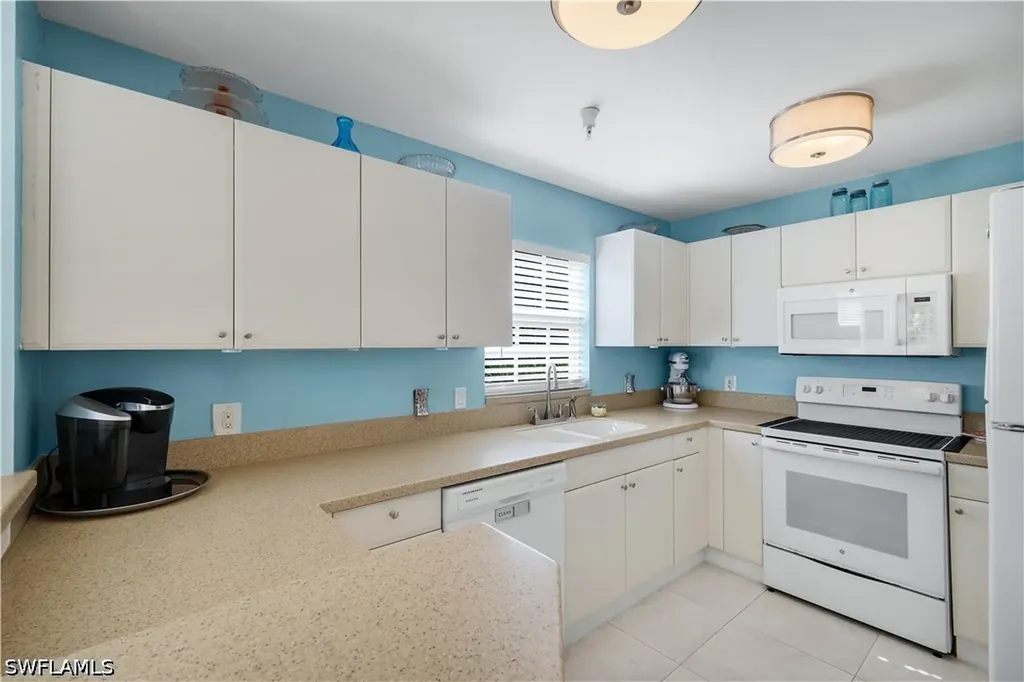 4500 Botanical Place Circle Naples FL 34112