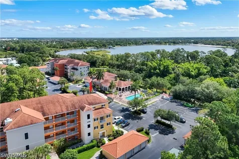 4500 Botanical Place Circle Naples FL 34112