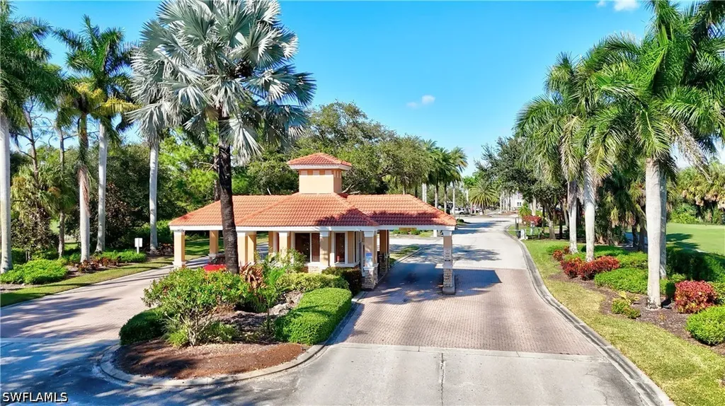 1696 Sarazen Place Naples FL 34120