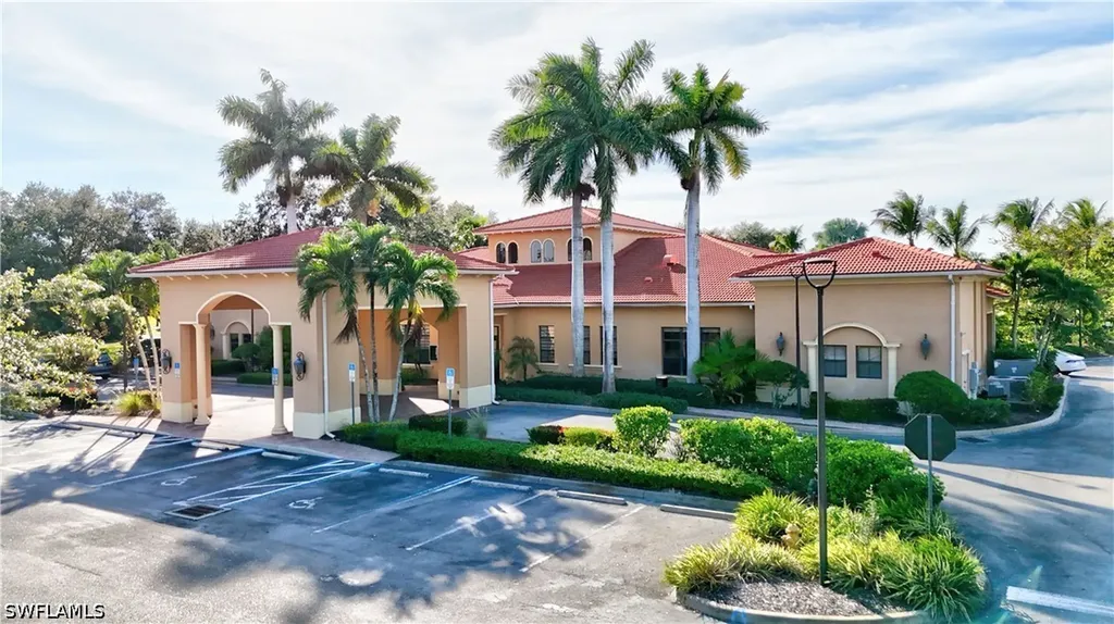1696 Sarazen Place Naples FL 34120