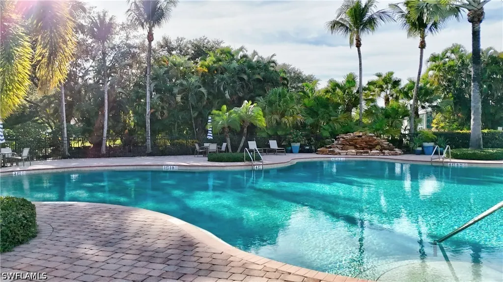 1696 Sarazen Place Naples FL 34120
