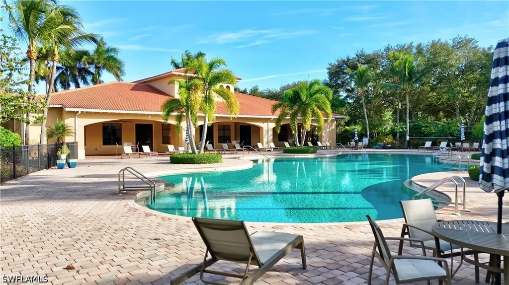1696 Sarazen Place Naples FL 34120