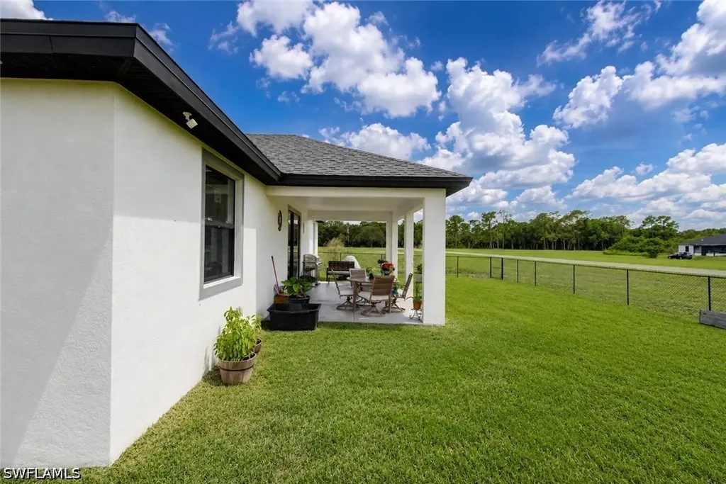 7035 Brazil Circle Labelle FL 33935