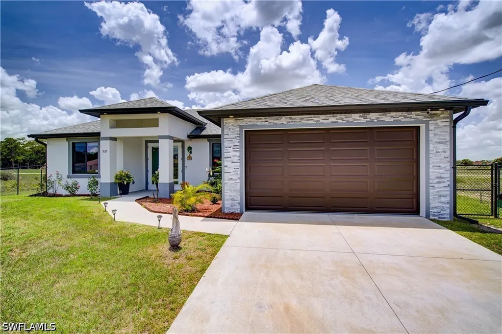 7035 Brazil Circle Labelle FL 33935