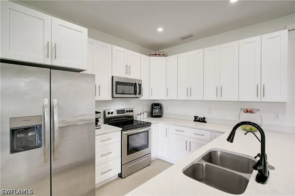 7035 Brazil Circle Labelle FL 33935