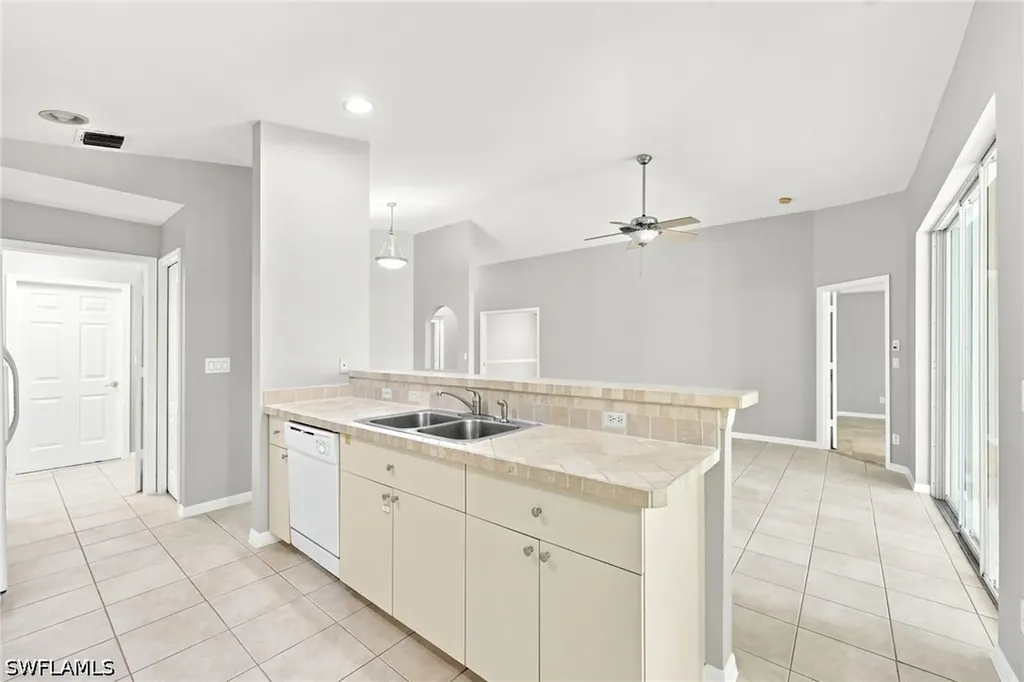 25925 Pebblecreek Drive Bonita Springs FL 34135