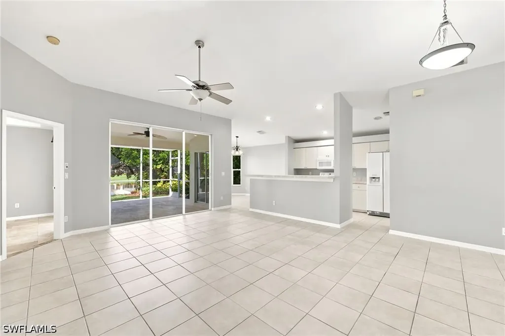 25925 Pebblecreek Drive Bonita Springs FL 34135