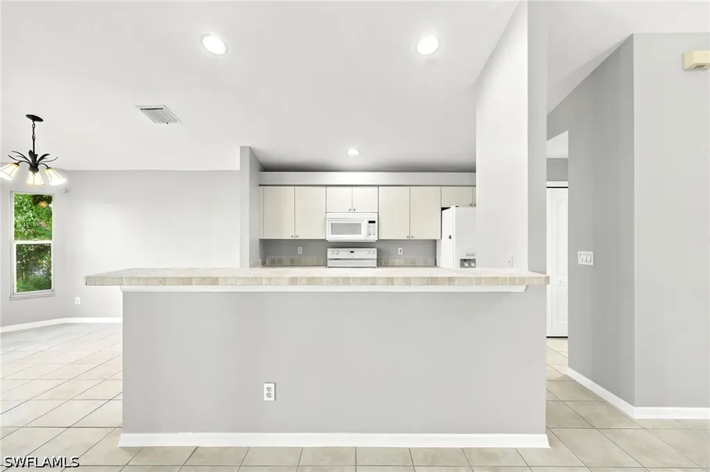25925 Pebblecreek Drive Bonita Springs FL 34135