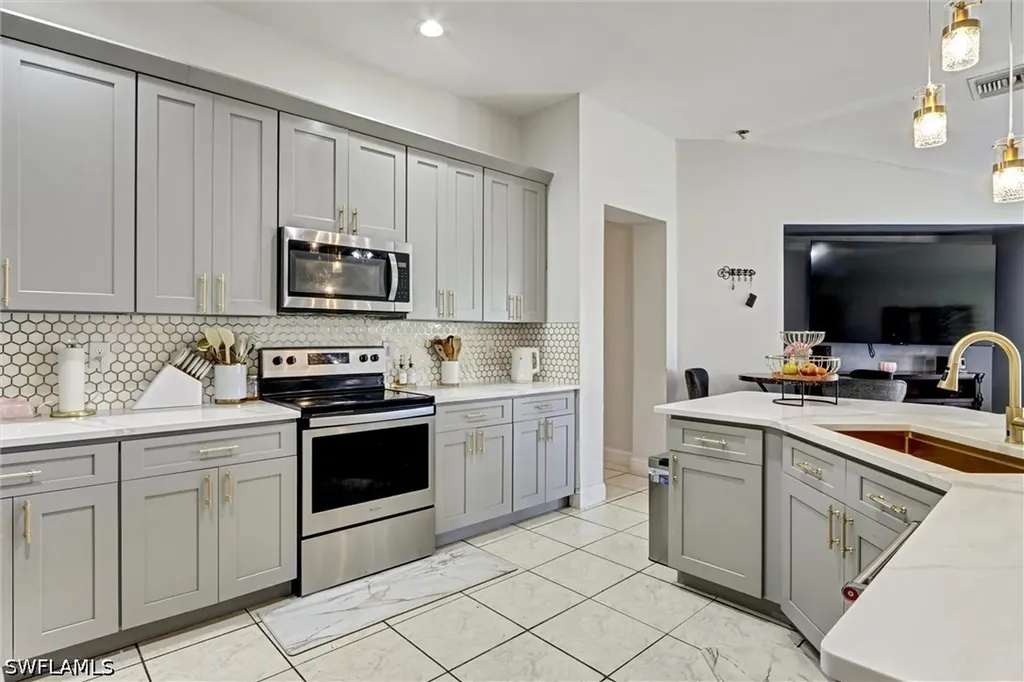 18330 Beauty Berry Court Lehigh Acres FL 33972
