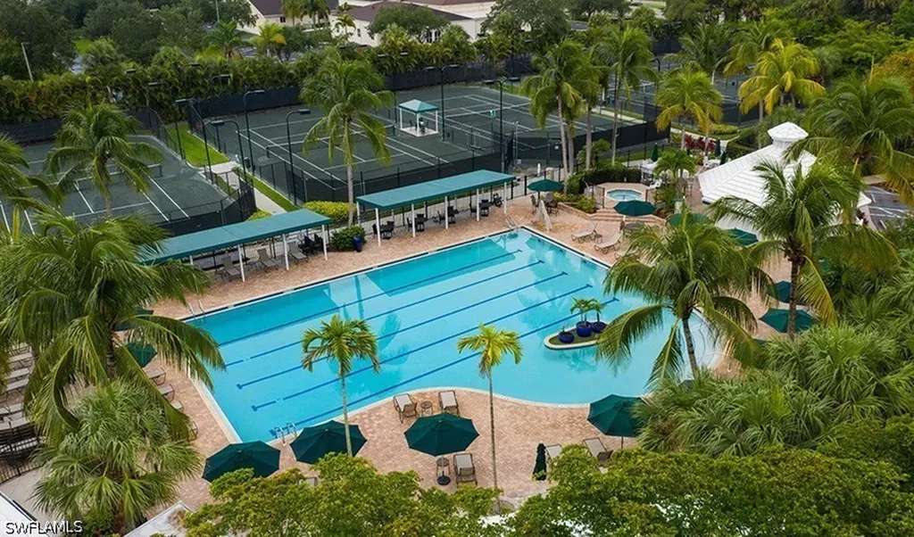 1405 Sweetwater Cove Naples FL 34110