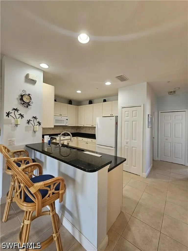 1405 Sweetwater Cove Naples FL 34110