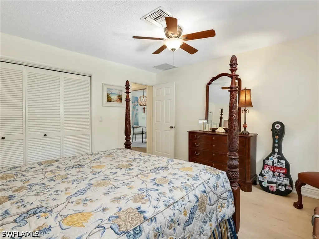 1201 Solana Road Naples FL 34103