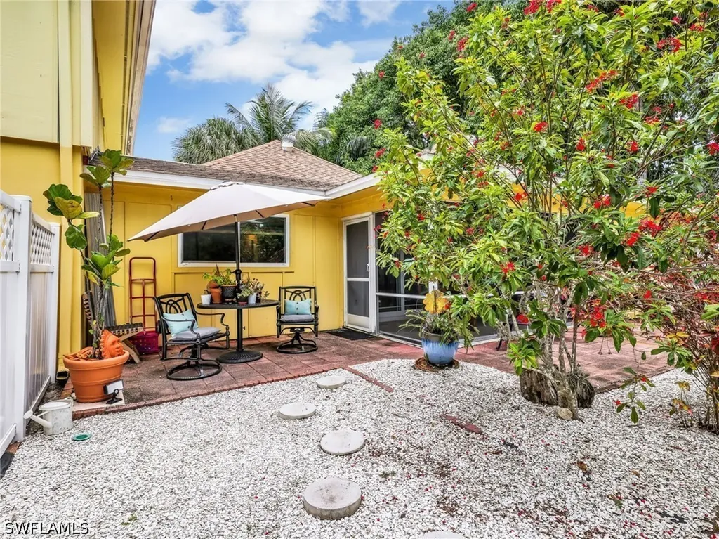 1201 Solana Road Naples FL 34103